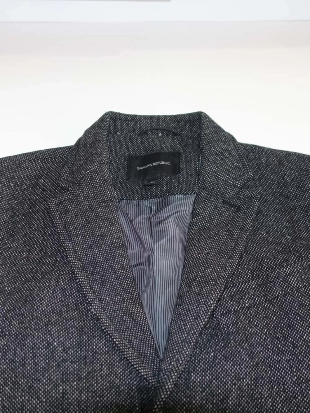 Banana Republic Men's Overcoat Small Black White Donegal Wool 3 Button Coat S